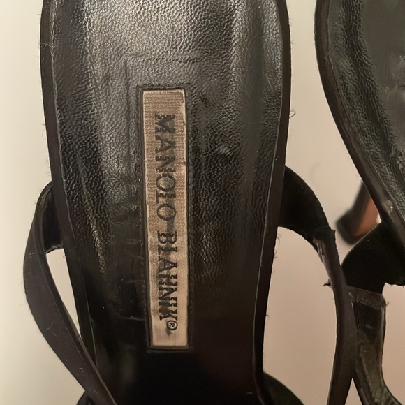 Manolo Blahnik black satin heels size 9 1/2 - Picture 3 of 12